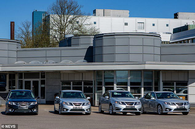 The last seven Saabs from its shuttered Swedish factory are being sold ...
