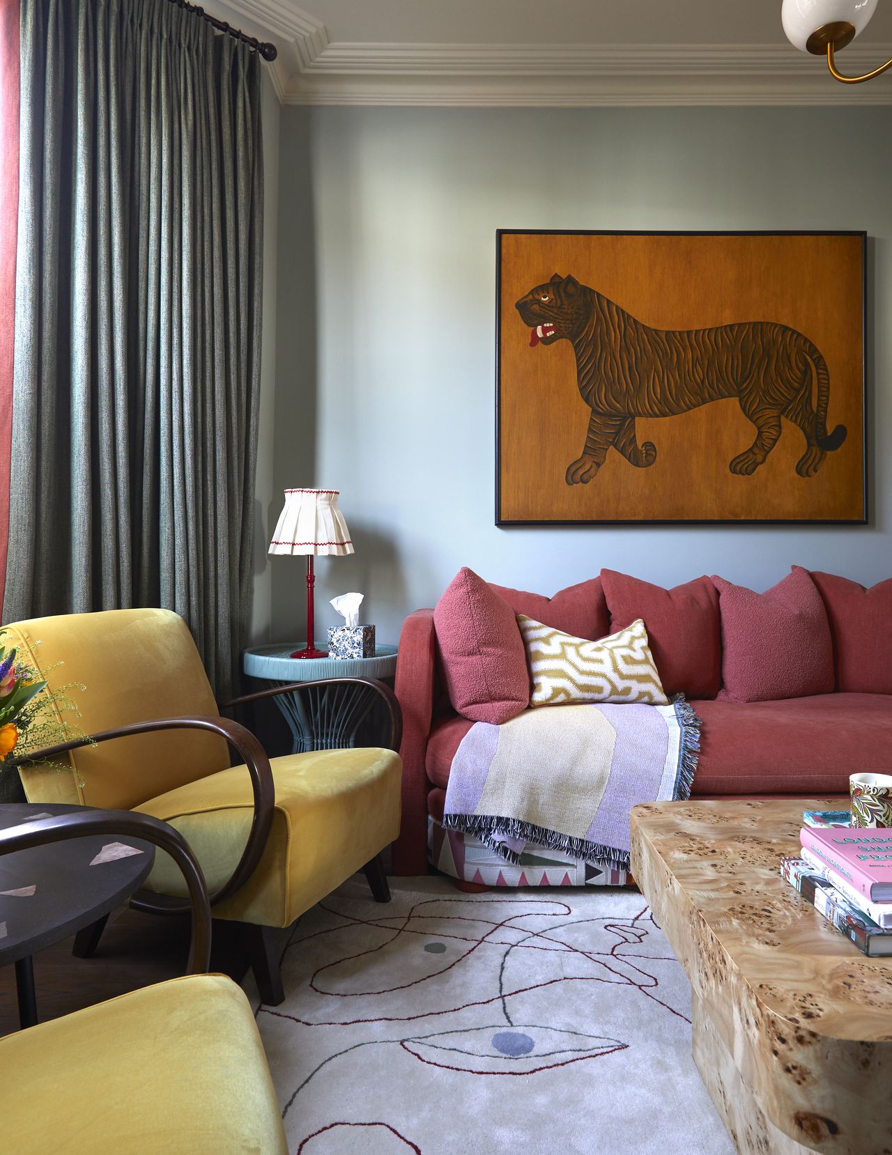 This wall color is quietly replacing beige and gray as a go-to neutral