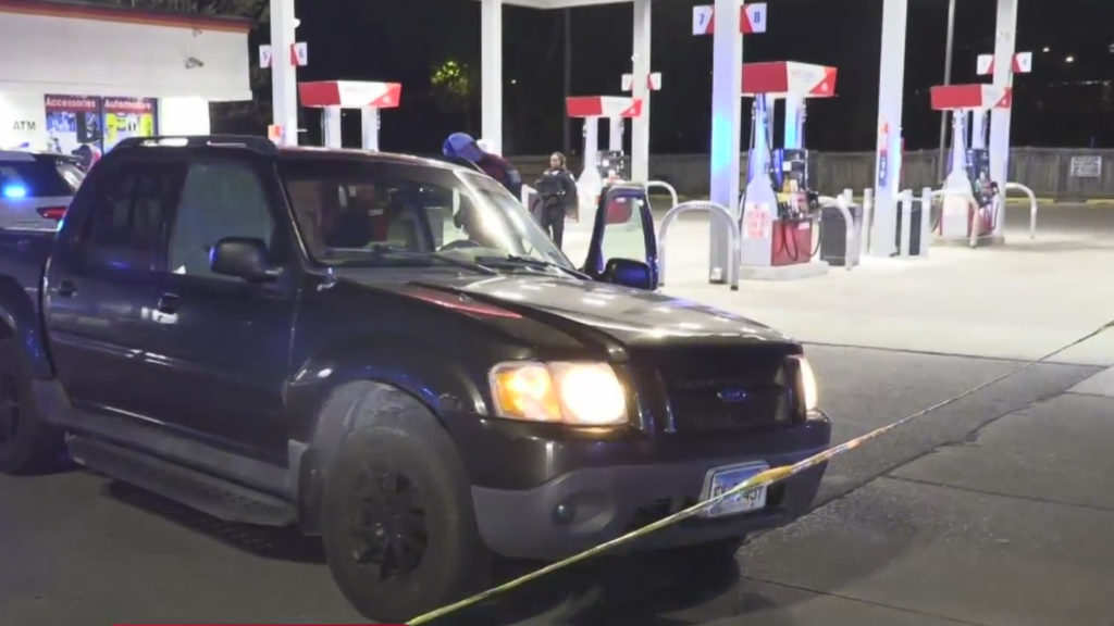 Man critically injured in shooting at South Side gas station