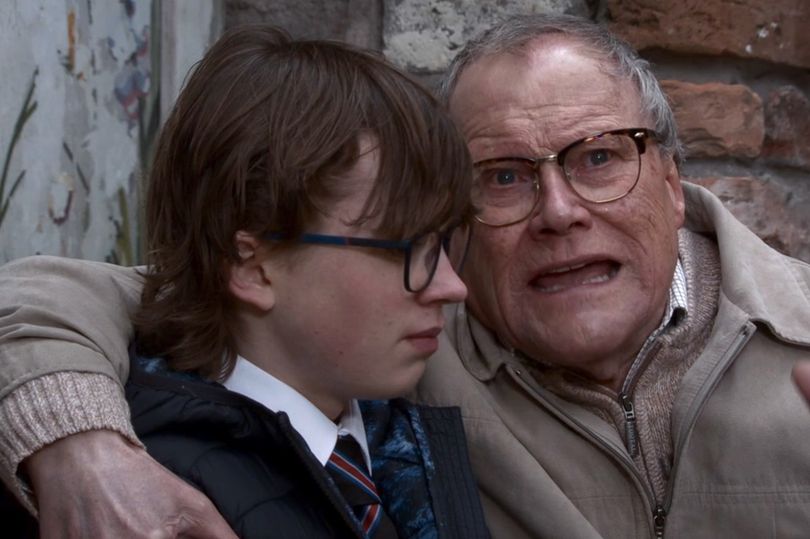 Coronation Street fans stop watching as they moan about uncomfortable  storyline