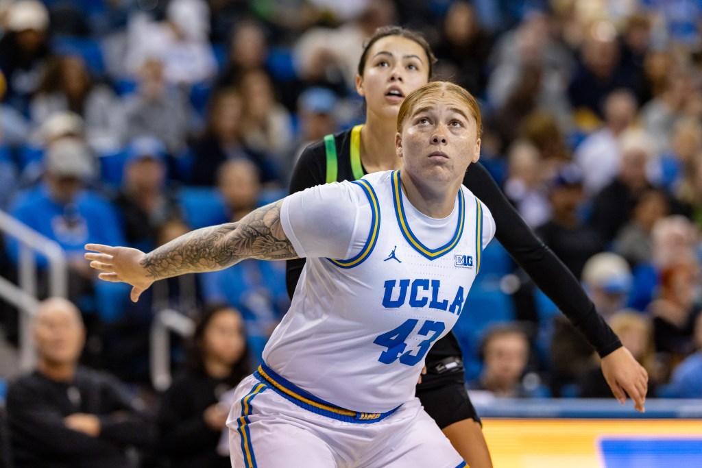 Megan Grant, Jordan Woolery power UCLA softball with homer odyssey