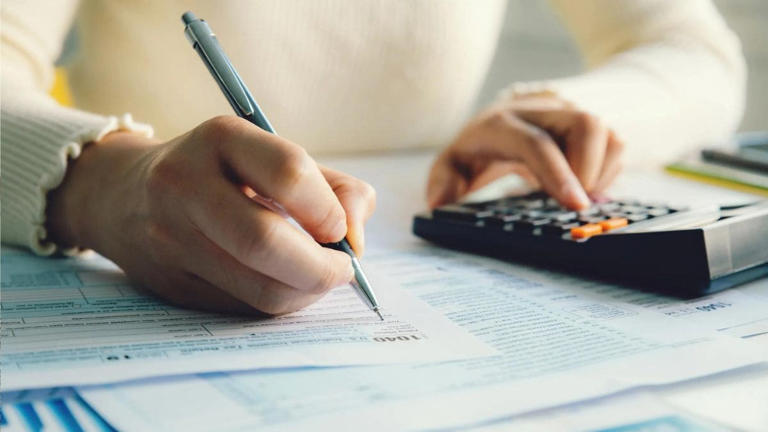 Motivos por los que debes rectificar tu declaración de la Renta 2025