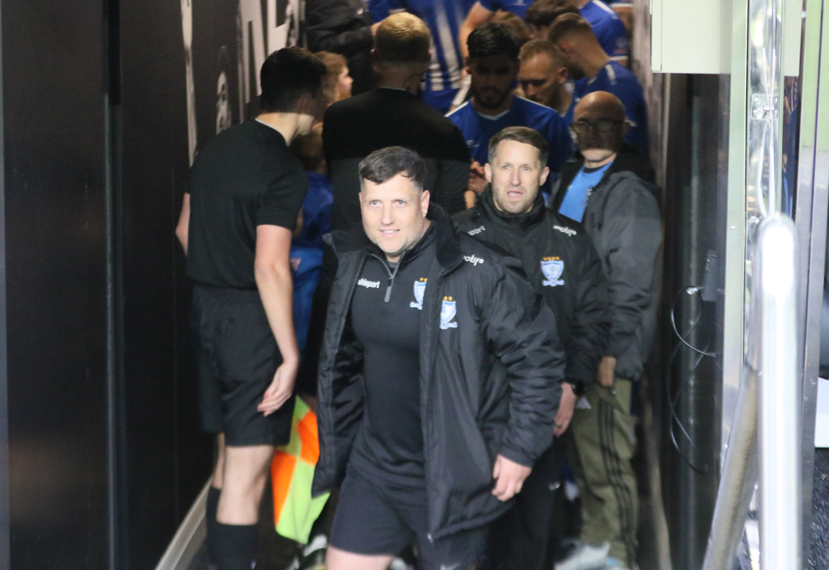 Jay Bates set to stay as Whitley Bay boss after late change of heart