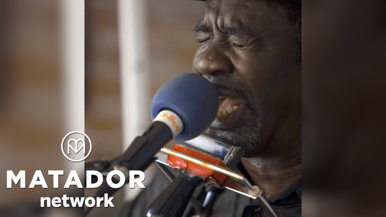Listen up! Let the Mississippi Delta blues fill your soul