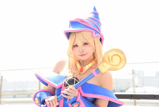 メリハリボディーの「遊☆戯☆王」“ブラック・マジシャン・ガール