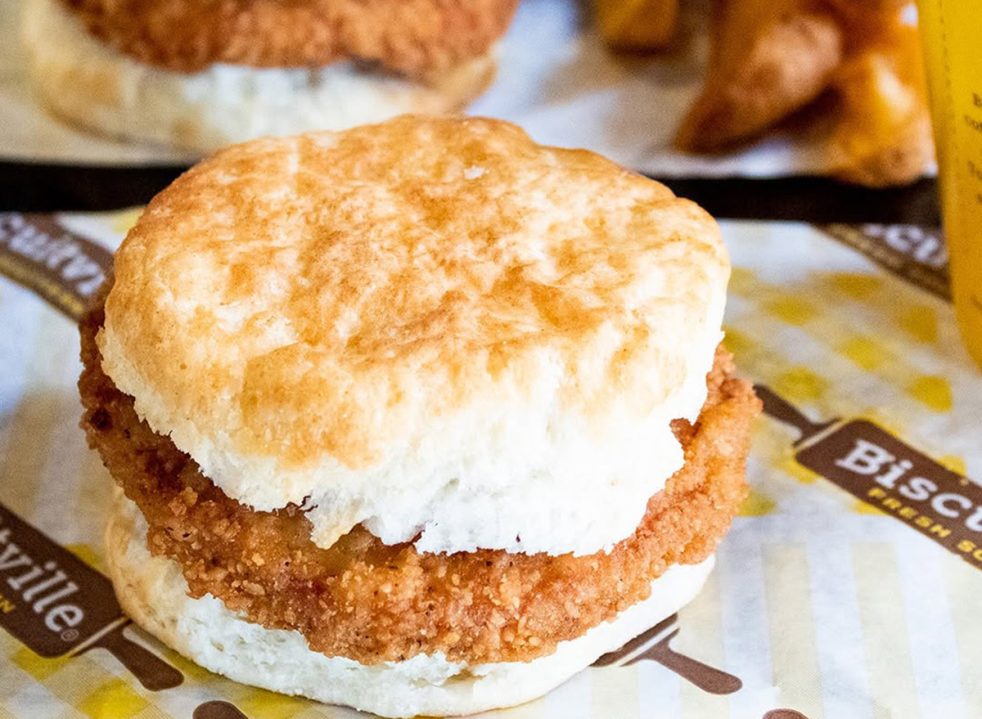 5 chain restaurants with the best fried pork chops