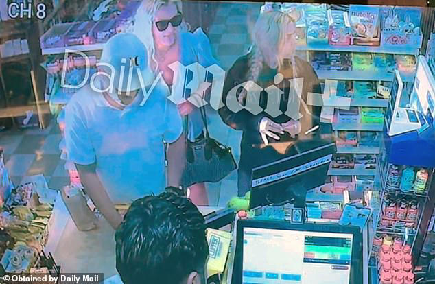 Inside Britney Spears' night out after rehab