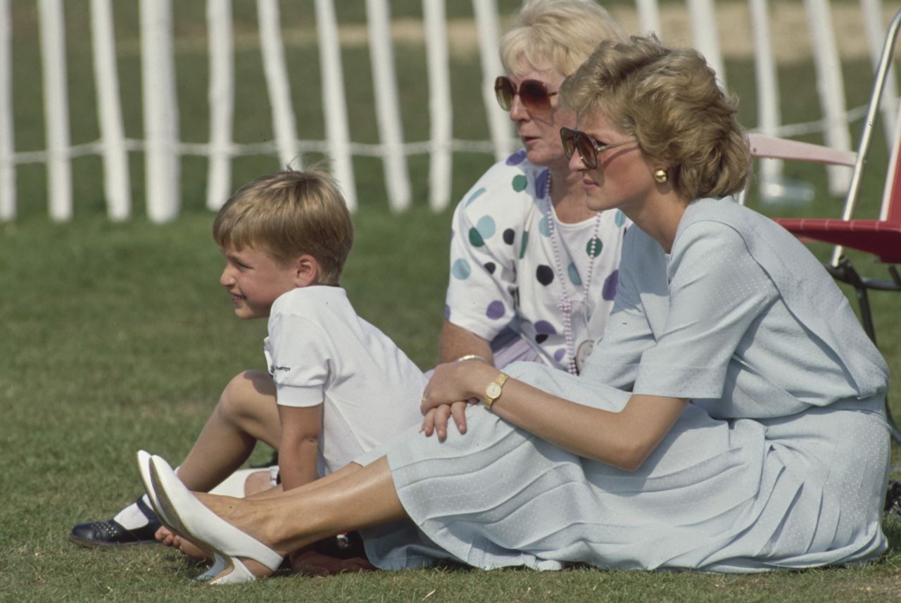 Prince William, Frances Shand Kydd, and Princess Diana on July 23, 1989 Credit: Getty