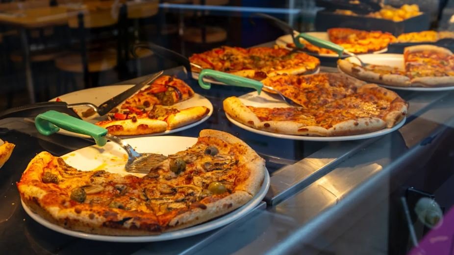 7 once-favorite pizza chains in America that went out of business