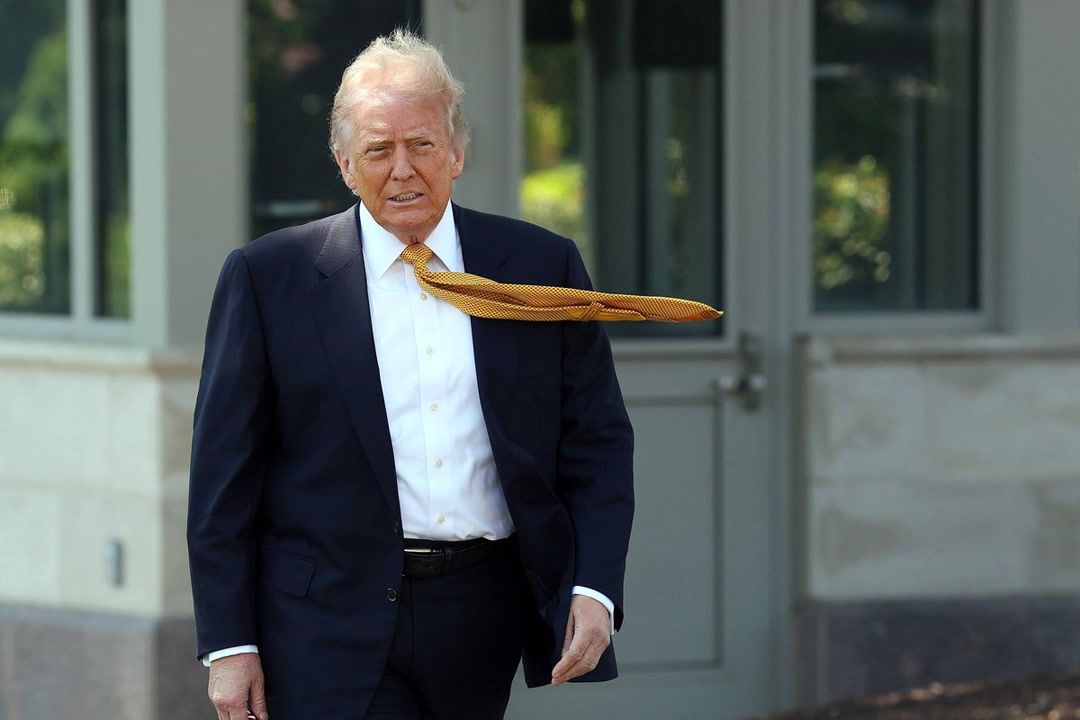 Trump 'loses it' at reporter over ballroom costs as appearance raises ...