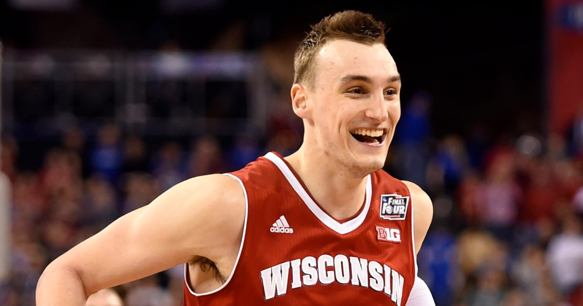 South Carolina hires Wisconsin legend Sam Dekker as assistant coach