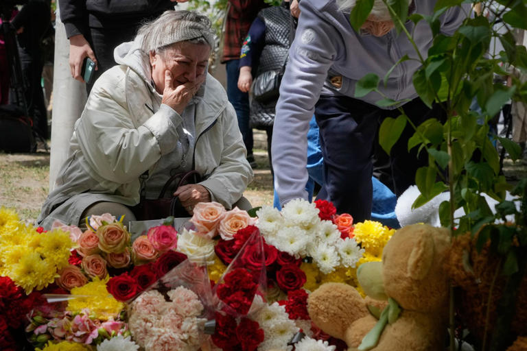 Kyiv mourns as death toll from Russian attack in the Ukrainian capital ...