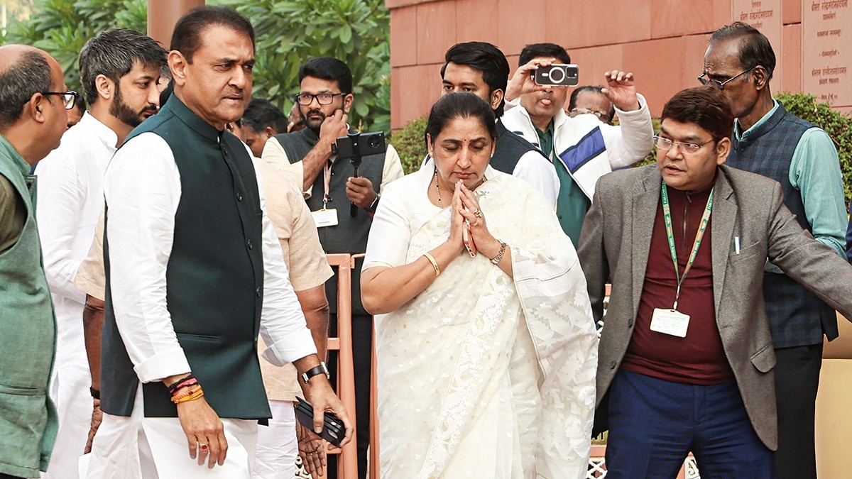 Maharashtra | Why Sunetra Pawar has inherited Pawar crisis