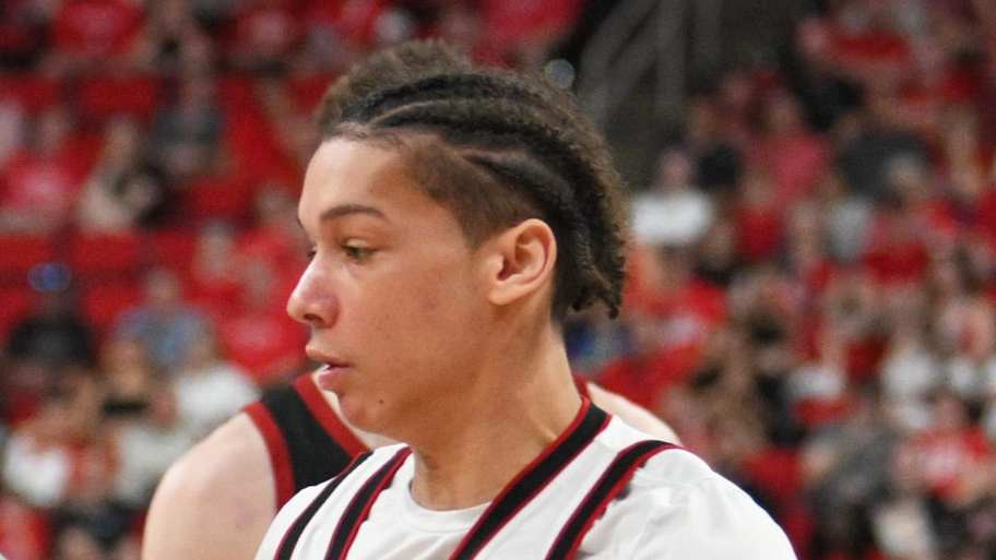 Matt Able 'Back and Forth' on NBA draft or UNC
