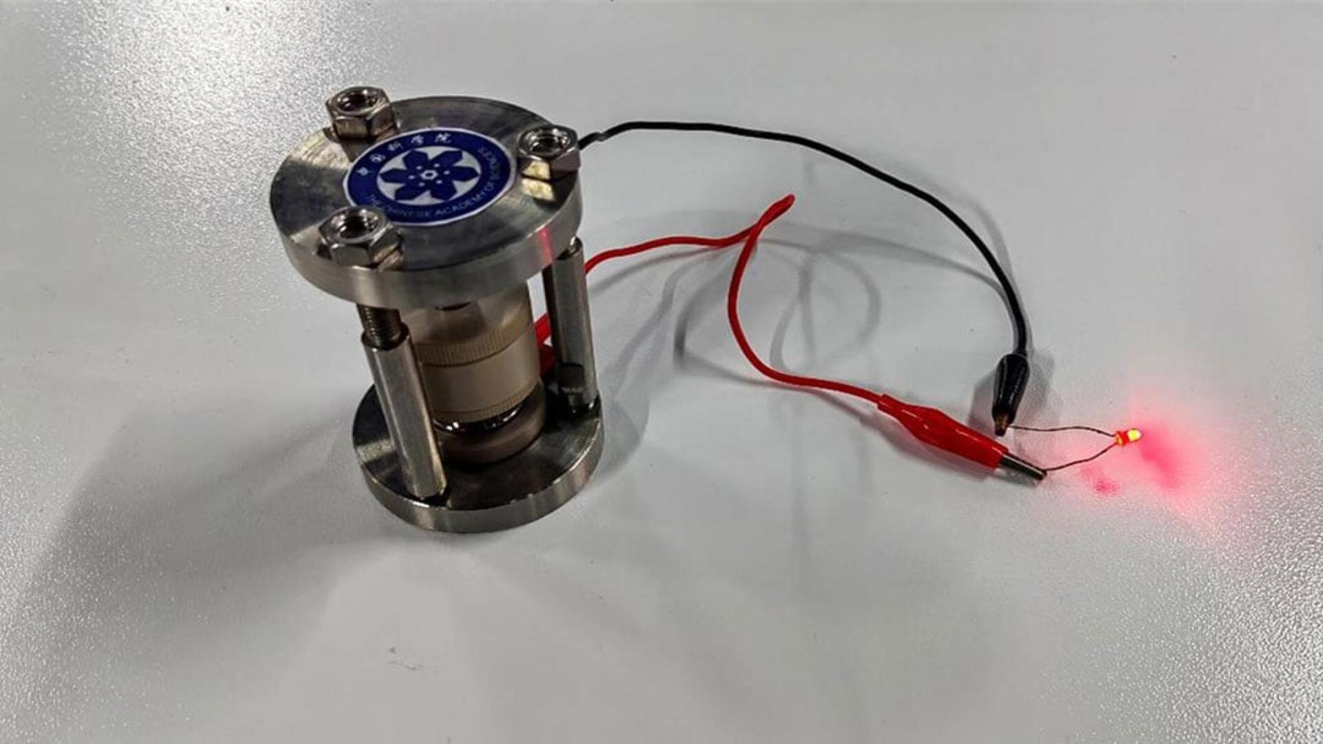 China’s first-of-its-kind battery stores hydrogen and electricity with ...
