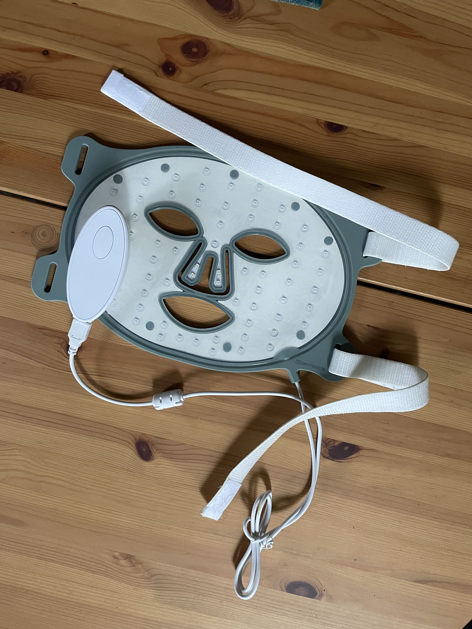 I tested a red light mask for 6 months to find out if they really ...