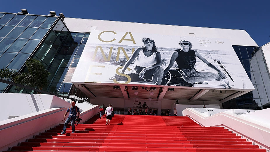 Diane Kruger turns heads with cape defying Cannes rules