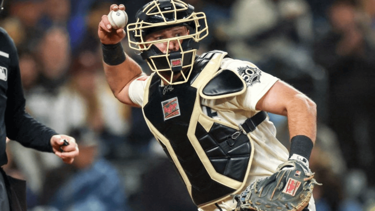 MLB: Who's taking over for the 'Big Dumper'? Mariners face a catcher ...