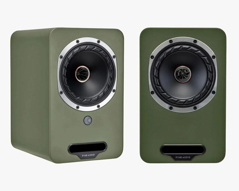 A respected loudspeaker specialist just embraced modern hi-fi with this ...