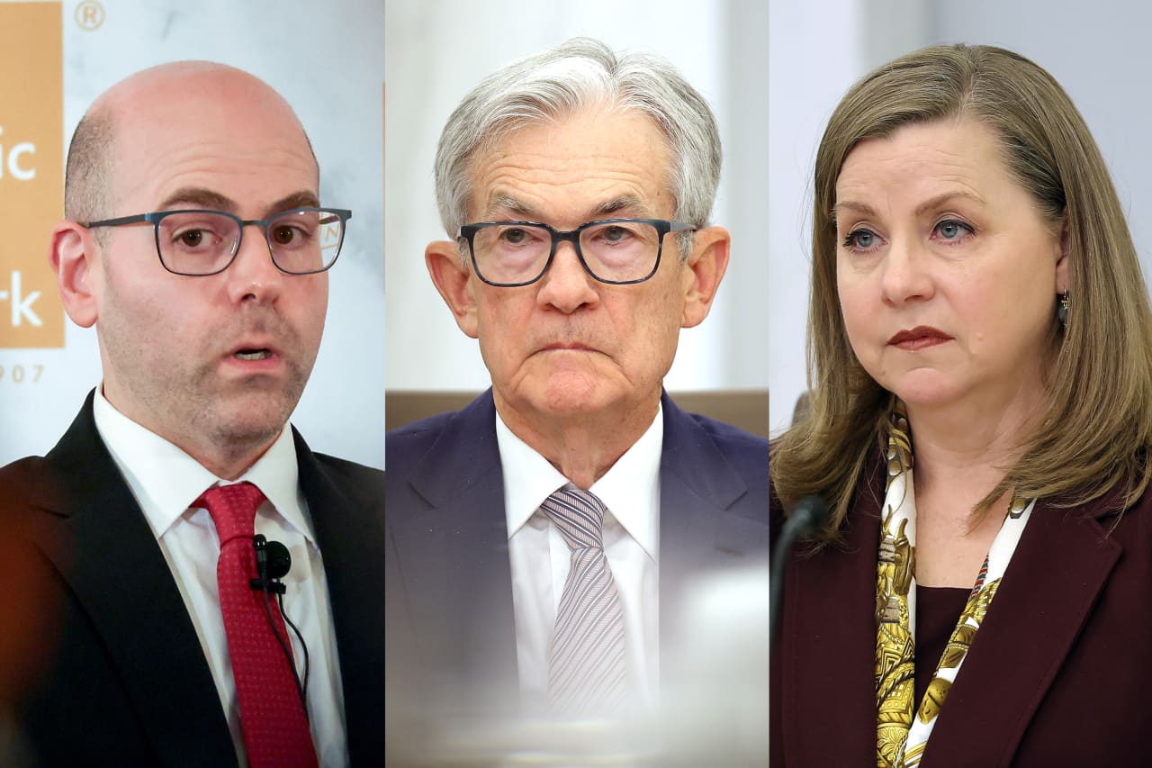 Board names Jerome Powell temporary Fed chair. Two governors disagree with the move.