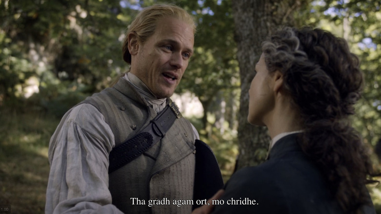 Outlander series finale questions answered: The ghost, the white hair ...