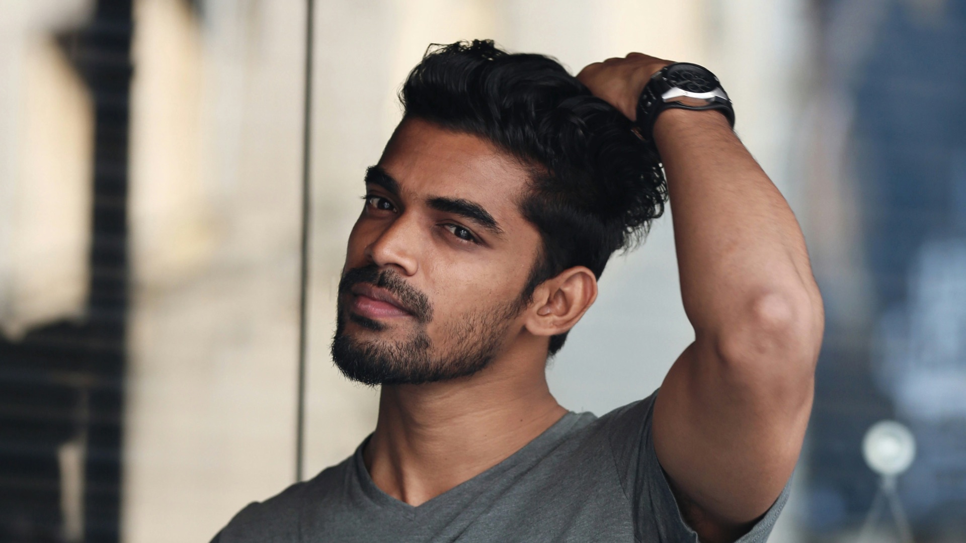 20 compliments men love hearing from other men