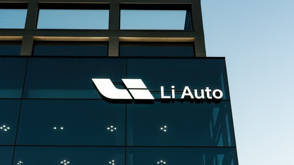 Li Auto unveils 6-seat family SUV Li9