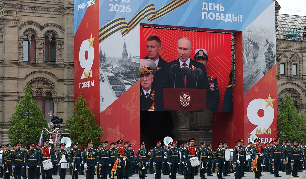 Putin’s health woes mount as Russian dictator, 73, spotted swollen with ...