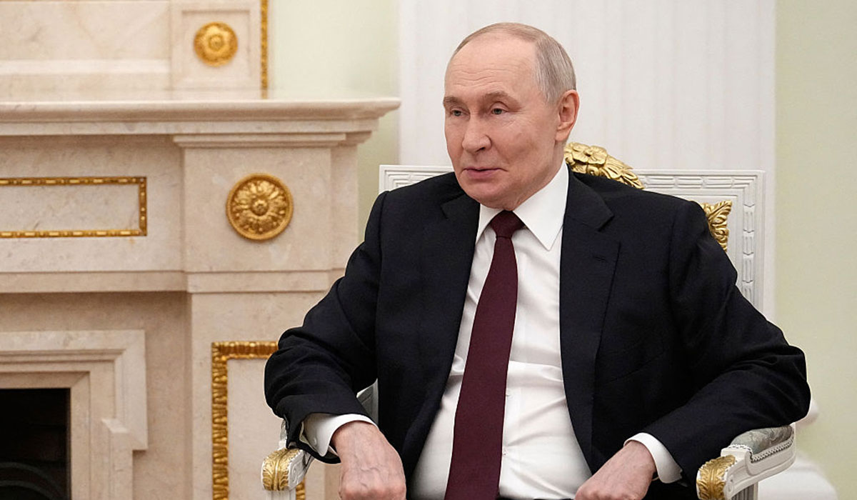 Putin’s health woes mount as Russian dictator, 73, spotted 'swollen ...
