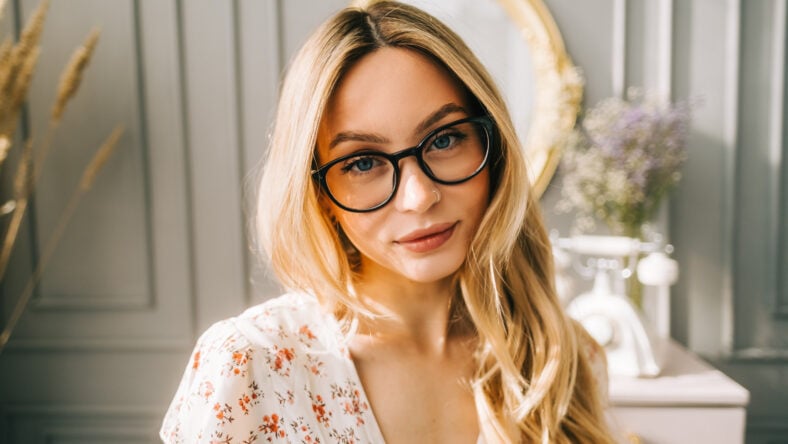 She let a random college girl move in with her while practically paying ...