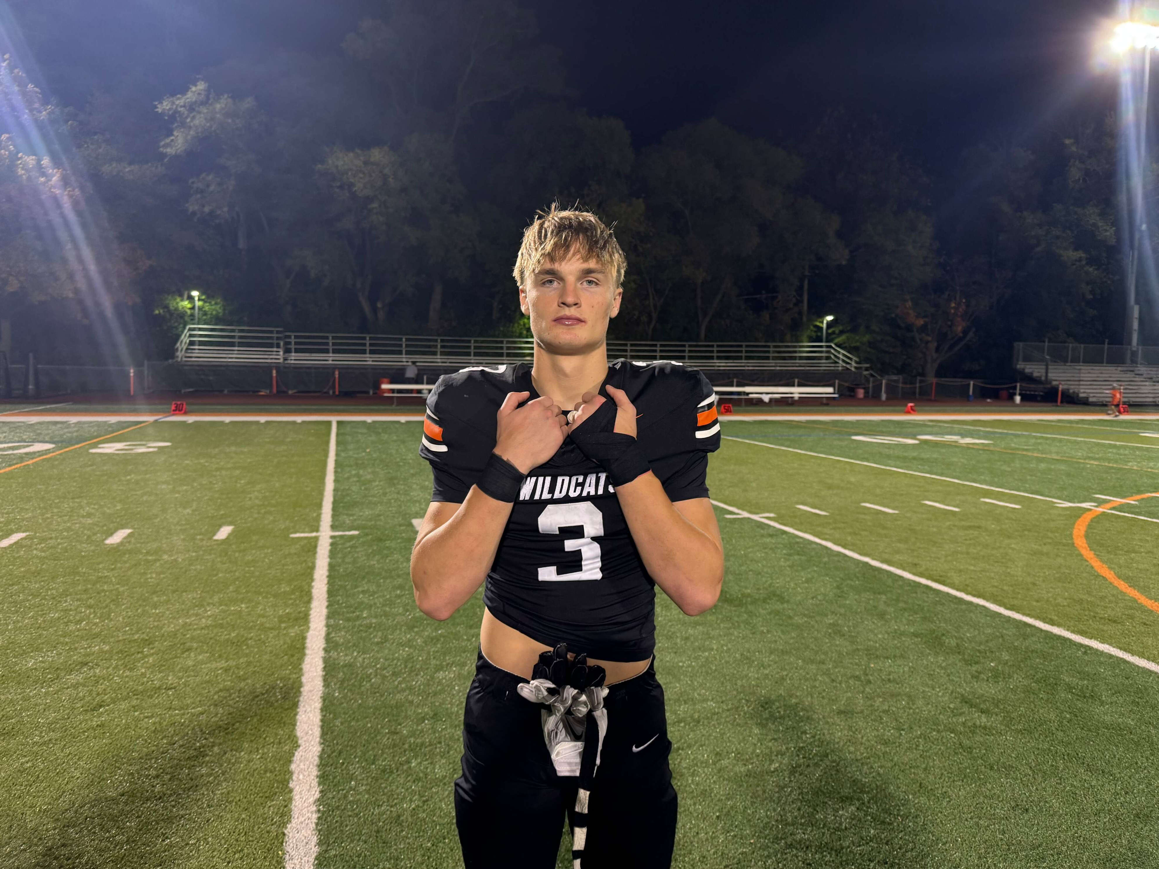Ohio State 2027 tight end target commits to Texas over the Buckeyes