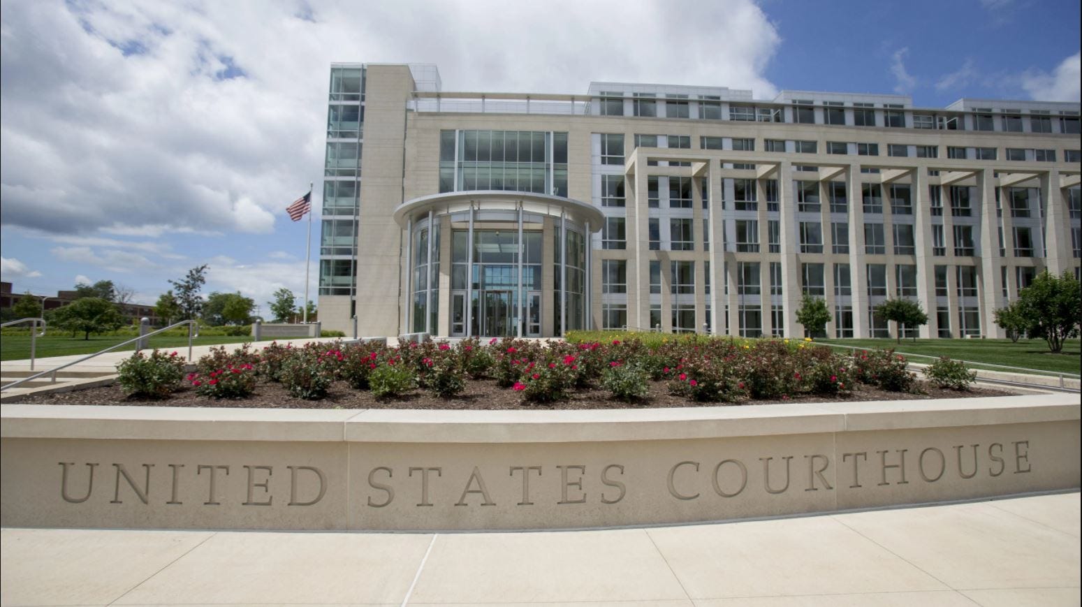 Rockford man sentenced to prison for COVID loan fraud