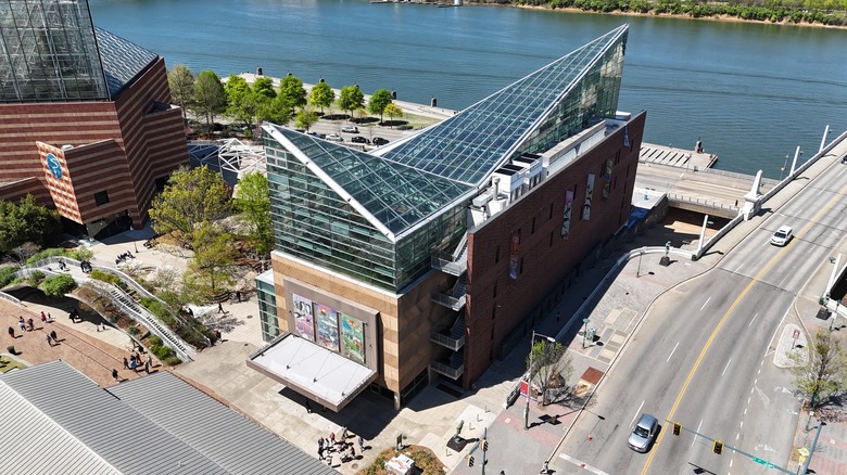 The best aquariums in America, according to reviews