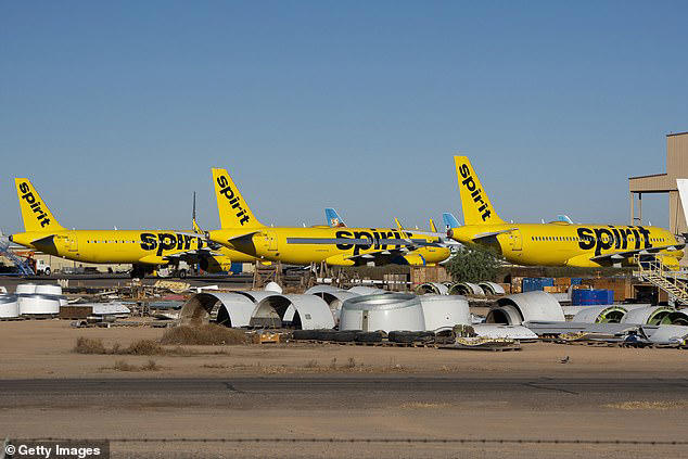 Two small airlines join forces to create America's newest budget ...