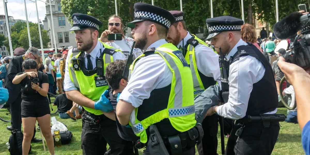 Thousands of officers set for London protest weekend as Starmer calls ...