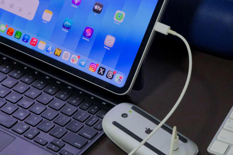Installing iOS 26.5 this weekend? These are the features you need to ...