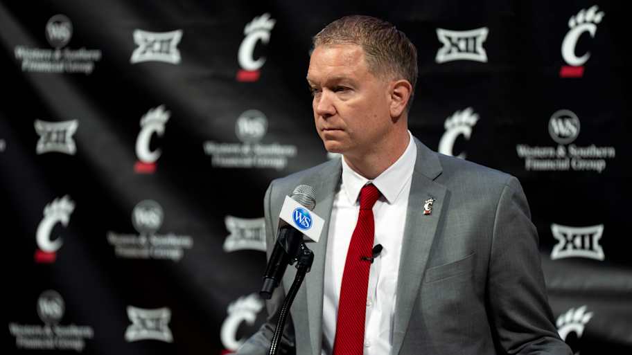 Cincinnati Bearcats continue to build roster, add big man in transfer portal