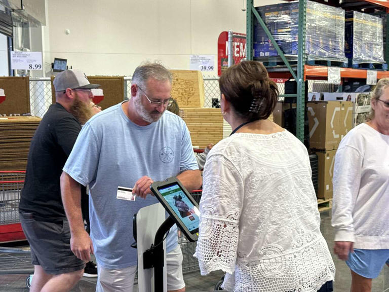 Texans wait 11 hours in line to finally shop at Hill Country town's ...