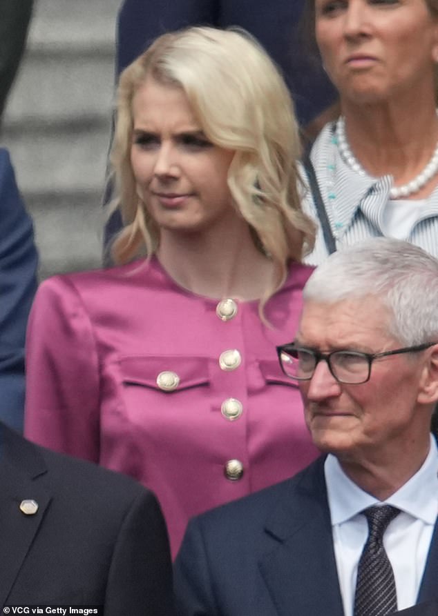 The behind-the-scenes female aides who accompanied Trump on China trip