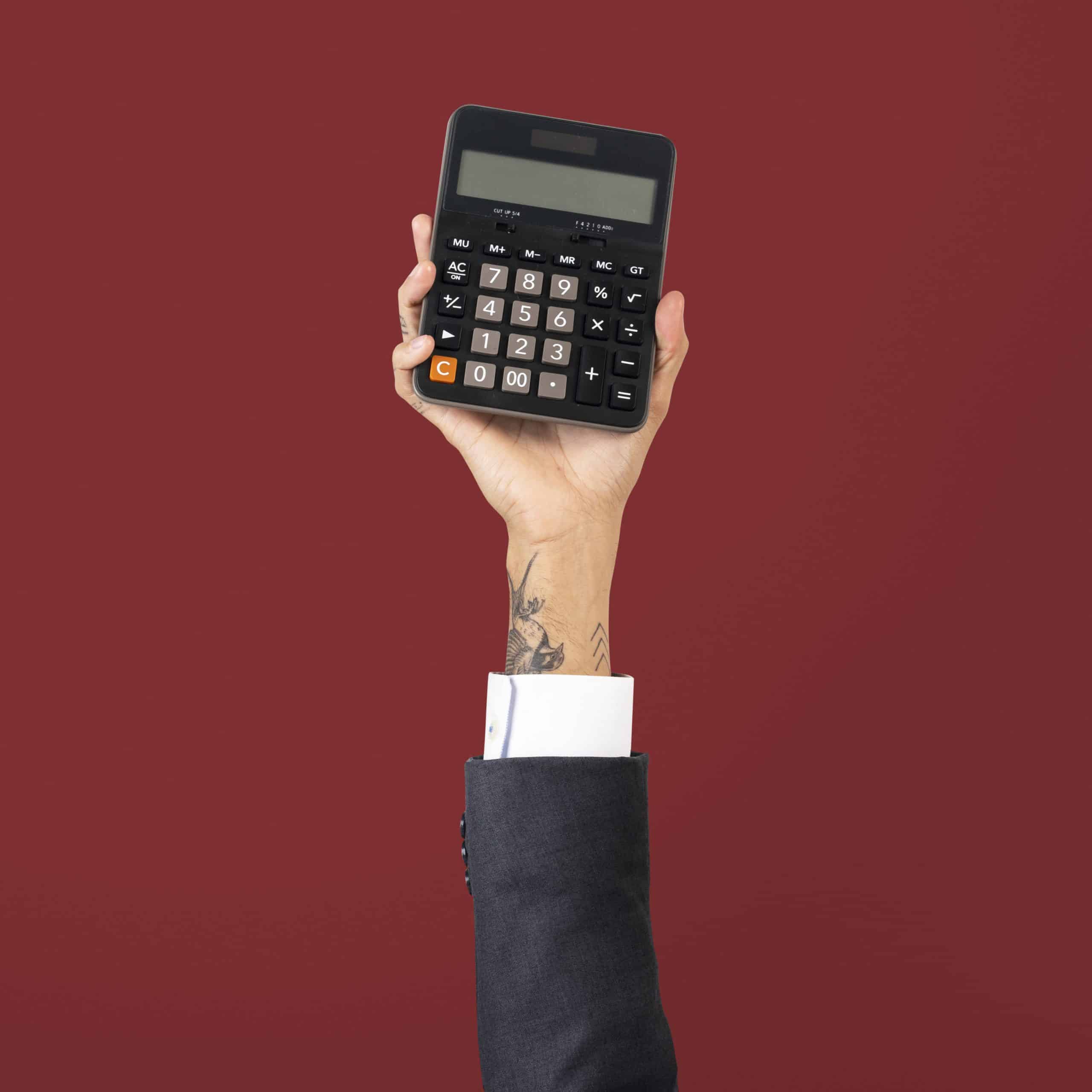 Novo Desenrola: governo lança calculadora online para sair do endividamento