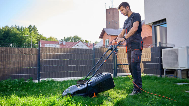 What's the average lifespan of an electric lawn mower?