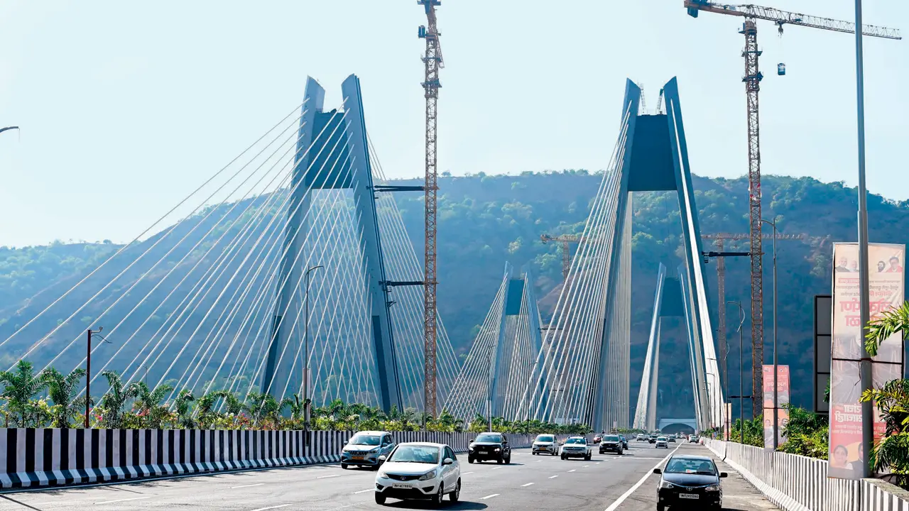 Weak mobile network inside Mumbai-Pune connecting link tunnels worries ...