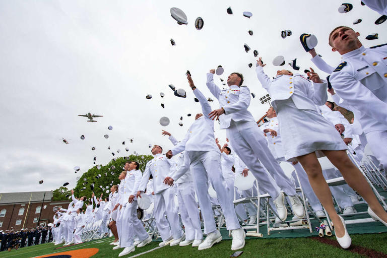 Parking ban near Coast Guard Academy for President Trump's graduation ...