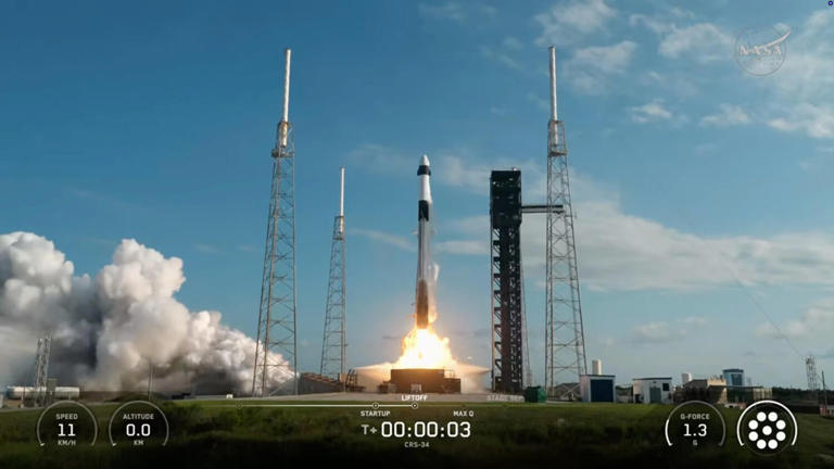 SpaceX launches cargo ship to International Space Station