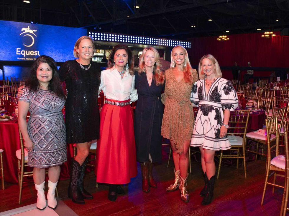 Run for the Roses theme spurs Equest’s 45th anniversary Dallas gala