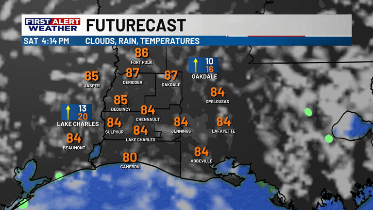 First alert forecast: Staying very warm and humid for the weekend