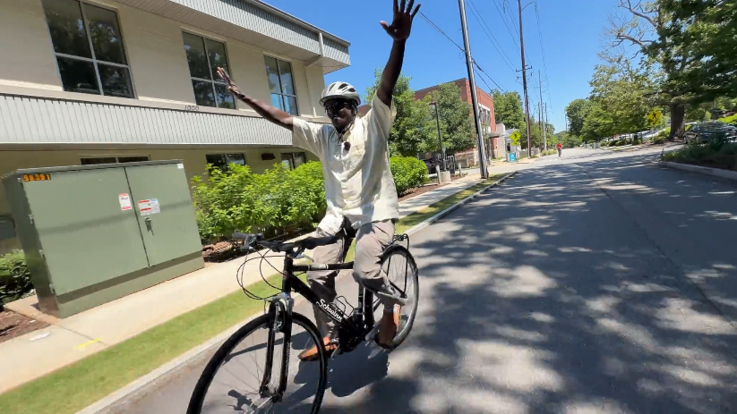 Georgia bike shop helps refugees with reliable transportation