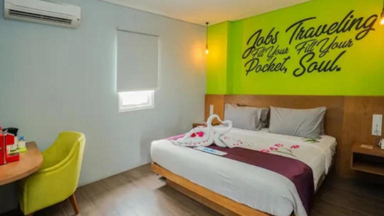 5 hotel bintang 3 di Simpang Lima Semarang, long weekend Rp 200 ribuan