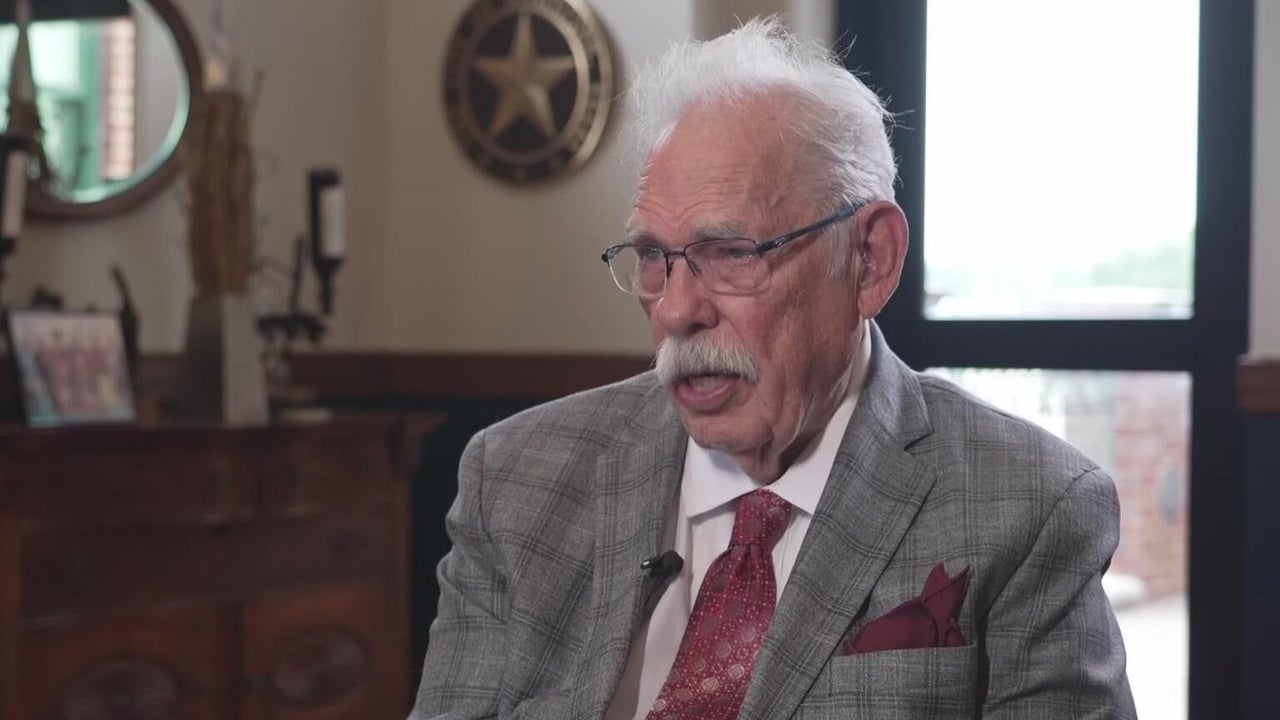 Grapevine mayor marks 50 years in office as city launches golden jubilee