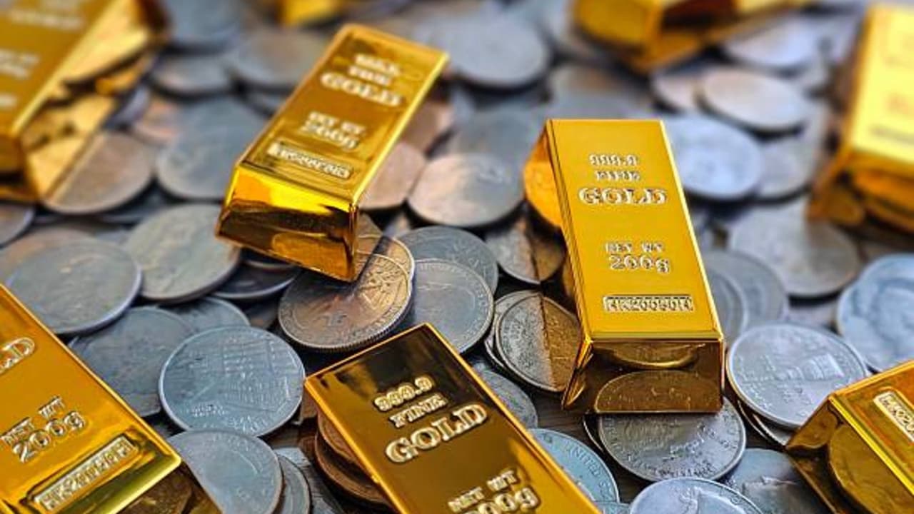 Gold, silver prices today: Precious metals rise amid global cues; check ...